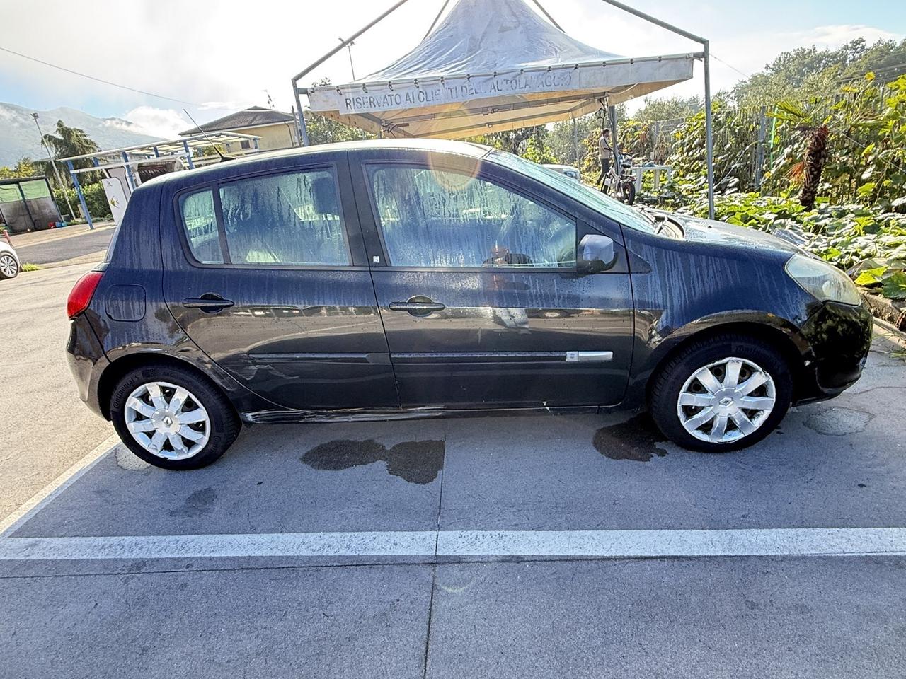 RENAULT CLIO 3 SERIE 1.5 DCI ADATTA NEIOPATENTATI