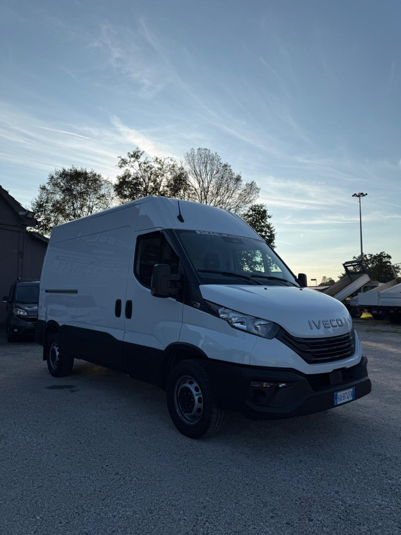 Iveco Daily 35S12V 2.3 HPT PC-TN Furgone