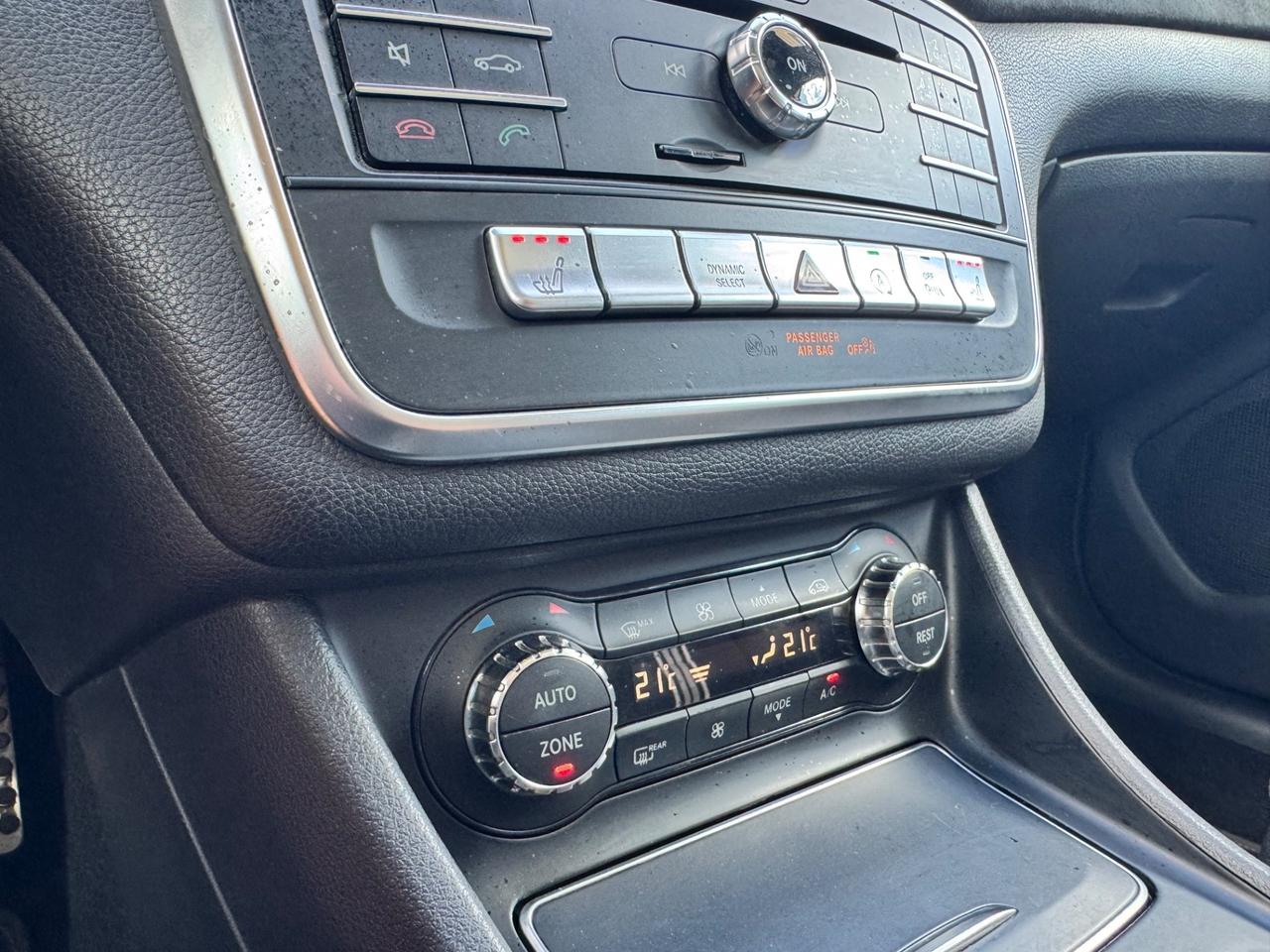 Mercedes-benz GLA 200 d Automatic Premium edition open