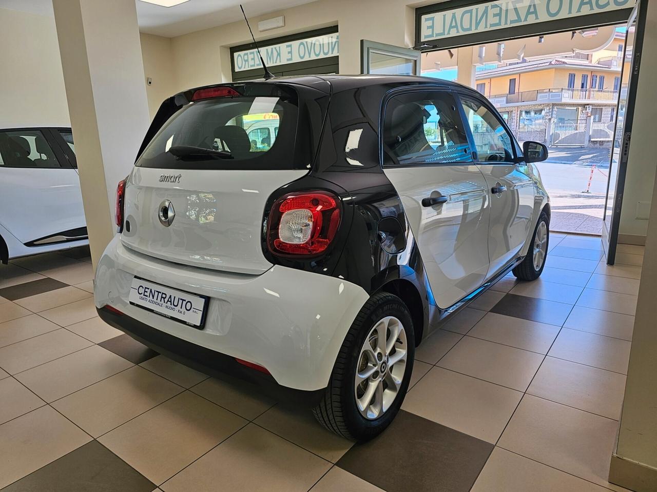 Smart ForFour EQ Youngster