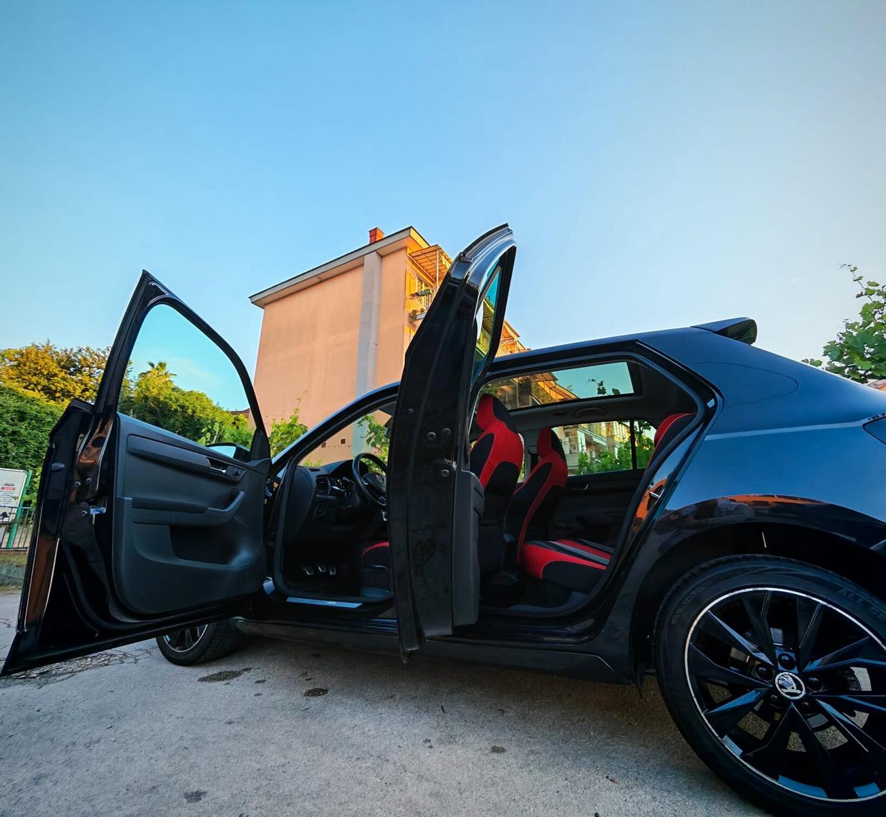 Skoda Fabia Monte Carlo 1.4 TDI – Tetto Panoramico