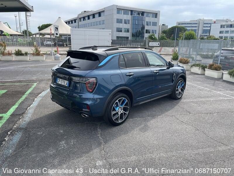 Lynk & Co 01 01 PHEV