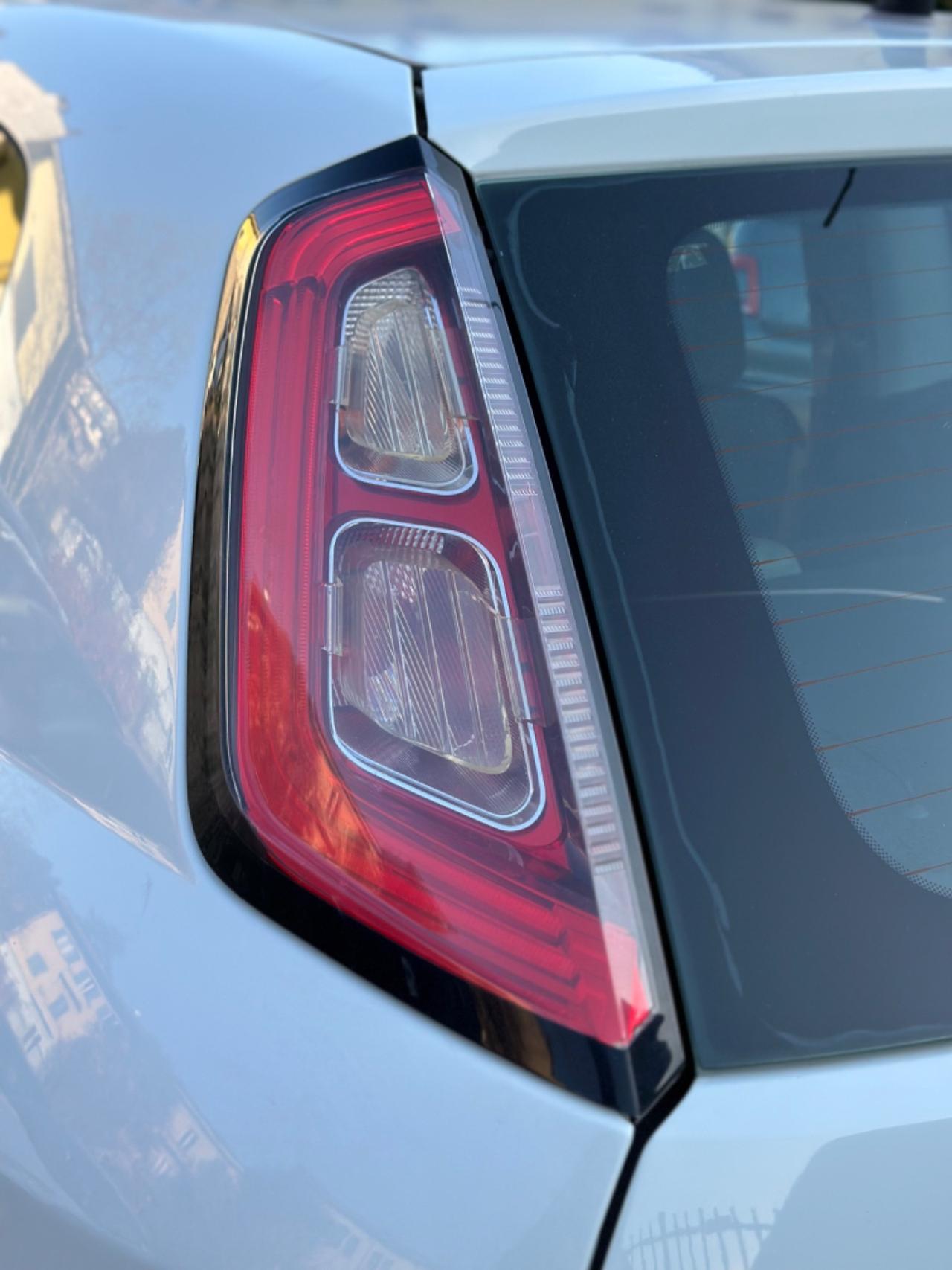 Fiat PUNTO EVO 1.2 DYNAMIC NEOPAT KMCERT GARANZ UNICOPR