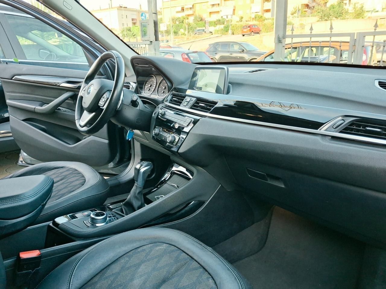 Bmw X1 sDrive18d xLine "Cambio Automatico
