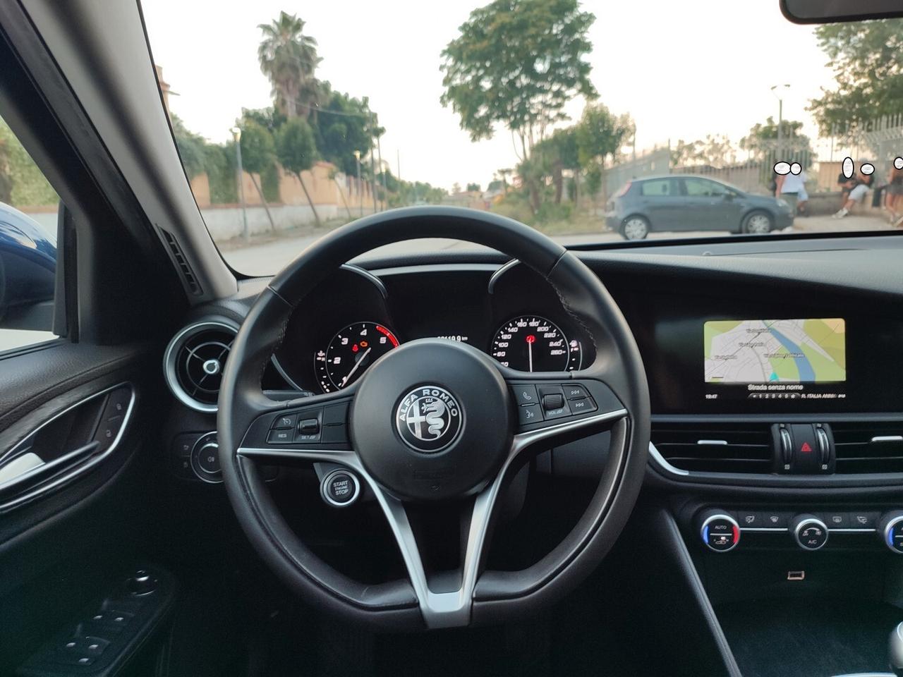 Alfa Romeo Giulia 2.2 TD 160 CV NAVIGATORE