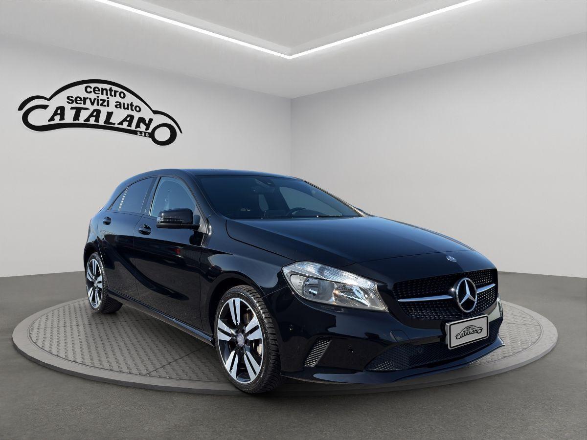 MERCEDES - Classe A - A 200 d 136CV Automatic Premium BLACK EDITION