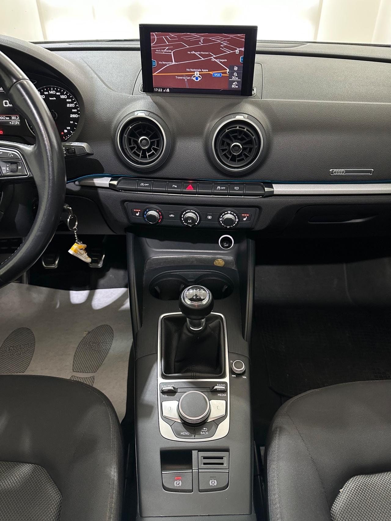 Audi A3 SPB 30 TDI SPORT TOTAL BLACK TETTO APRIBILE