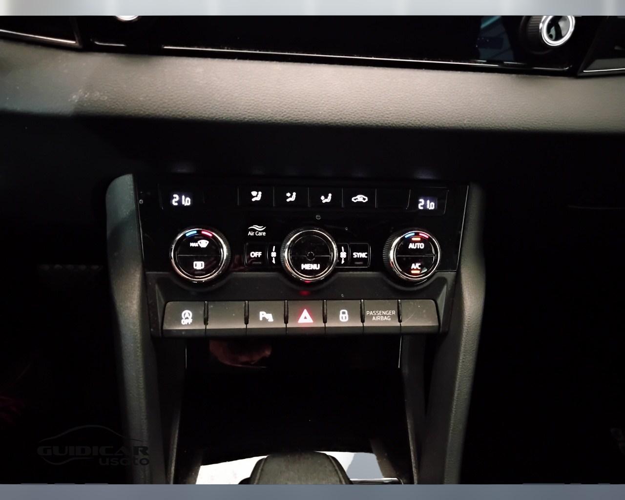 SKODA Karoq 2022 - Karoq 2.0 tdi evo Executive 115cv dsg