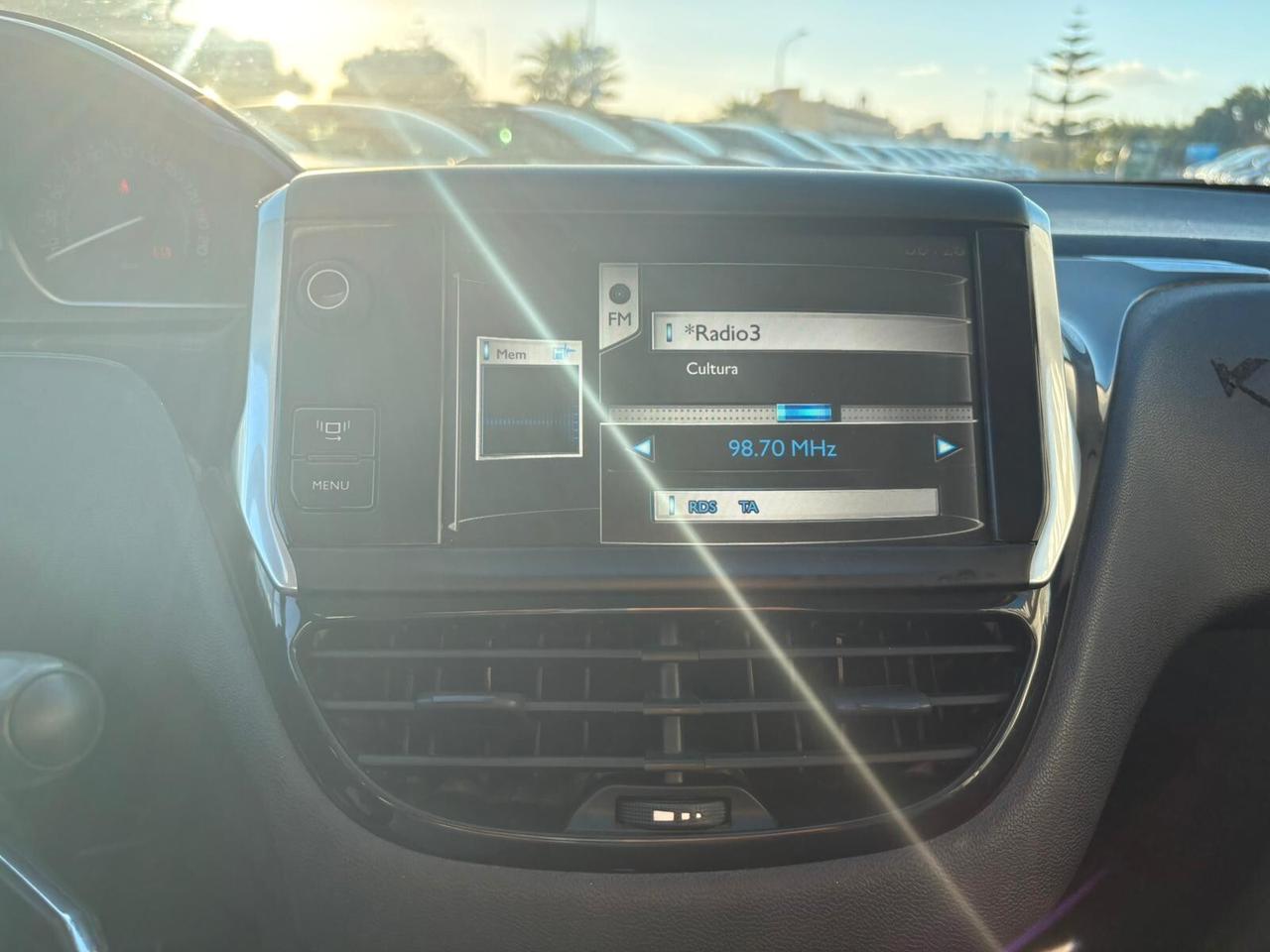 Peugeot 208 1.4 HDi 68 CV 5 porte Active