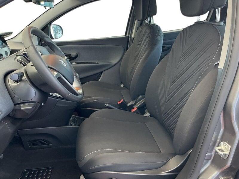 Lancia Ypsilon III 2021 1.0 firefly hybrid Gold s&s 70cv