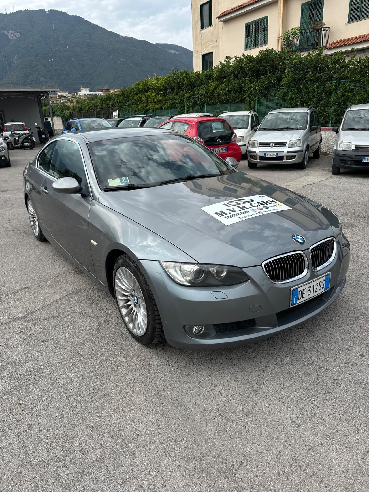 Bmw 325 325i cat Coupé Attiva