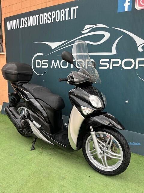 Yamaha Xenter 150 ABS GARANZIA PERMUTE FINANZIAMENTO