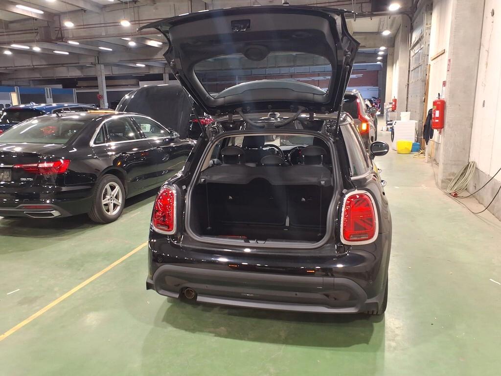 MINI ONE 1.5 102CV 6M. 5PORTE BUSINESS ( FARI LED - CRUISE - NAVI - SENSORI POST. )