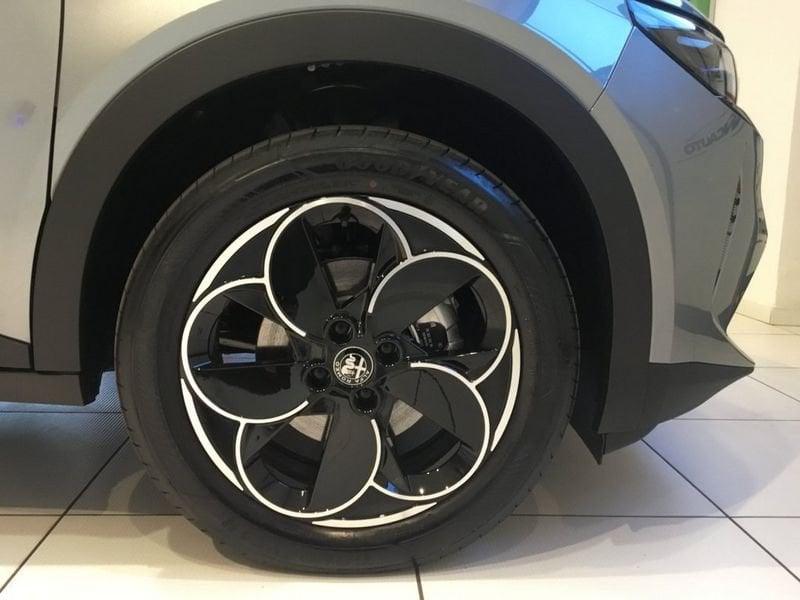 Alfa Romeo Junior BEV 156CV/115kW elettrica MY25