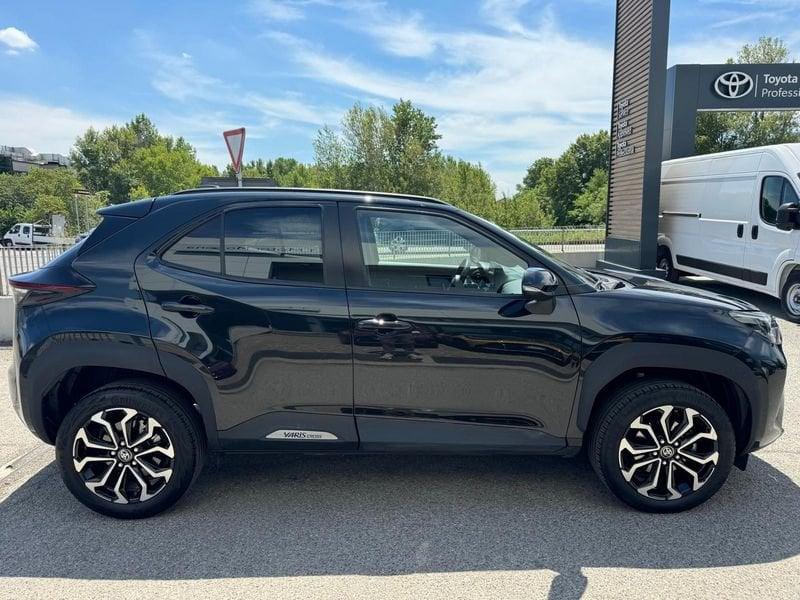 Toyota Yaris Cross 1.5H (116 CV) E-CVT Trend