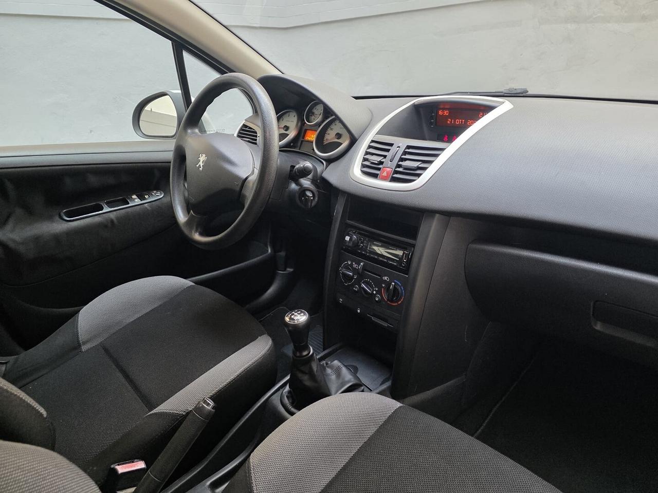 PEUGEOT 207 - KM ORIGINALI