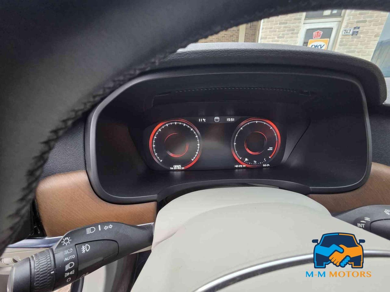 Volvo V90 D4 AWD Geartronic Momentum