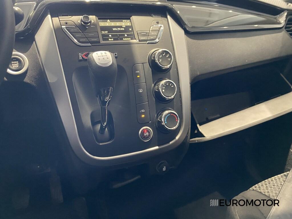 Mahindra KUV100 1.2 K8 FWD