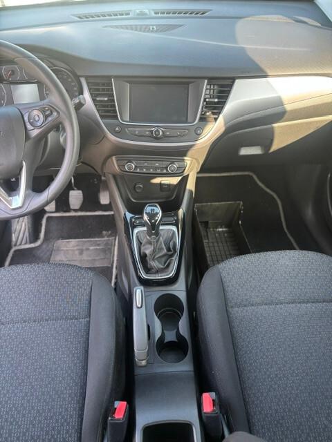 Opel Crossland X 1.2 12V Advance