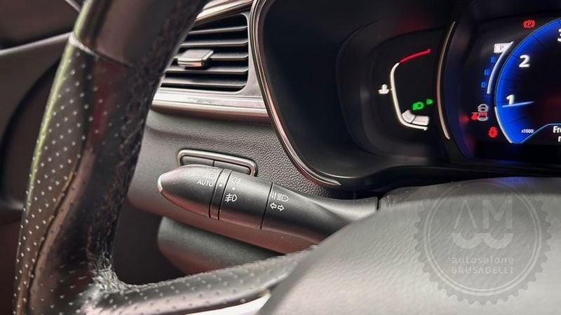 Renault Kadjar TCe 140CV FAP Black Edition