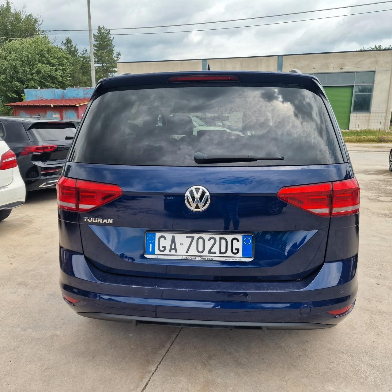 Volkswagen Touran 2.0 TDI 115 CV DSG UNICO PROPRIETARIO IVA DEDUCIBILE