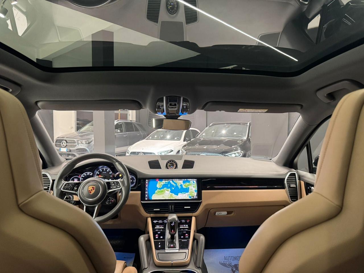 Porsche Cayenne Coupé 3.0 340 CV E-Hybrid TETTO PANORAMICO
