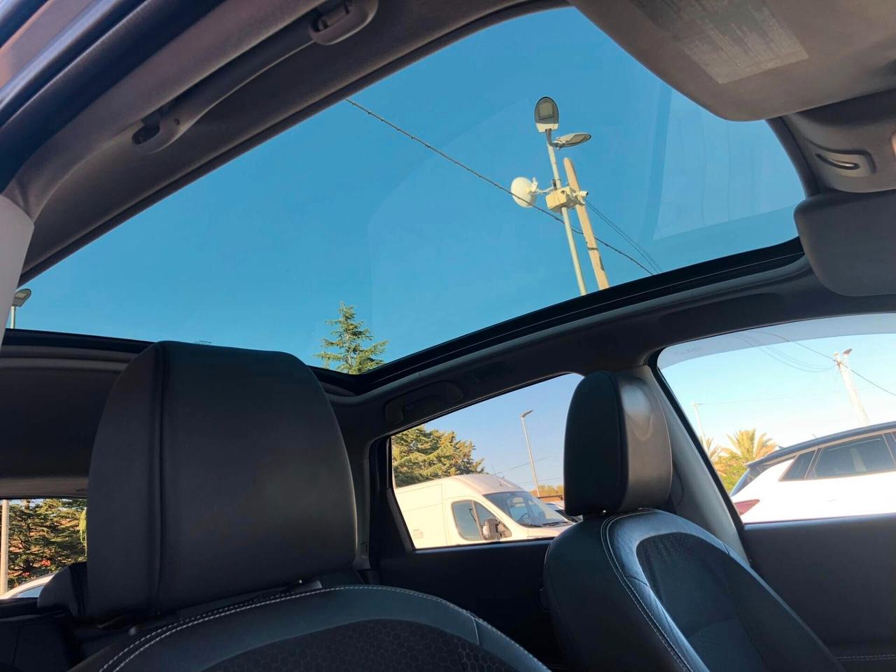 Nissan Qashqai 1.6 dCi Tekna 360 2013 FULL