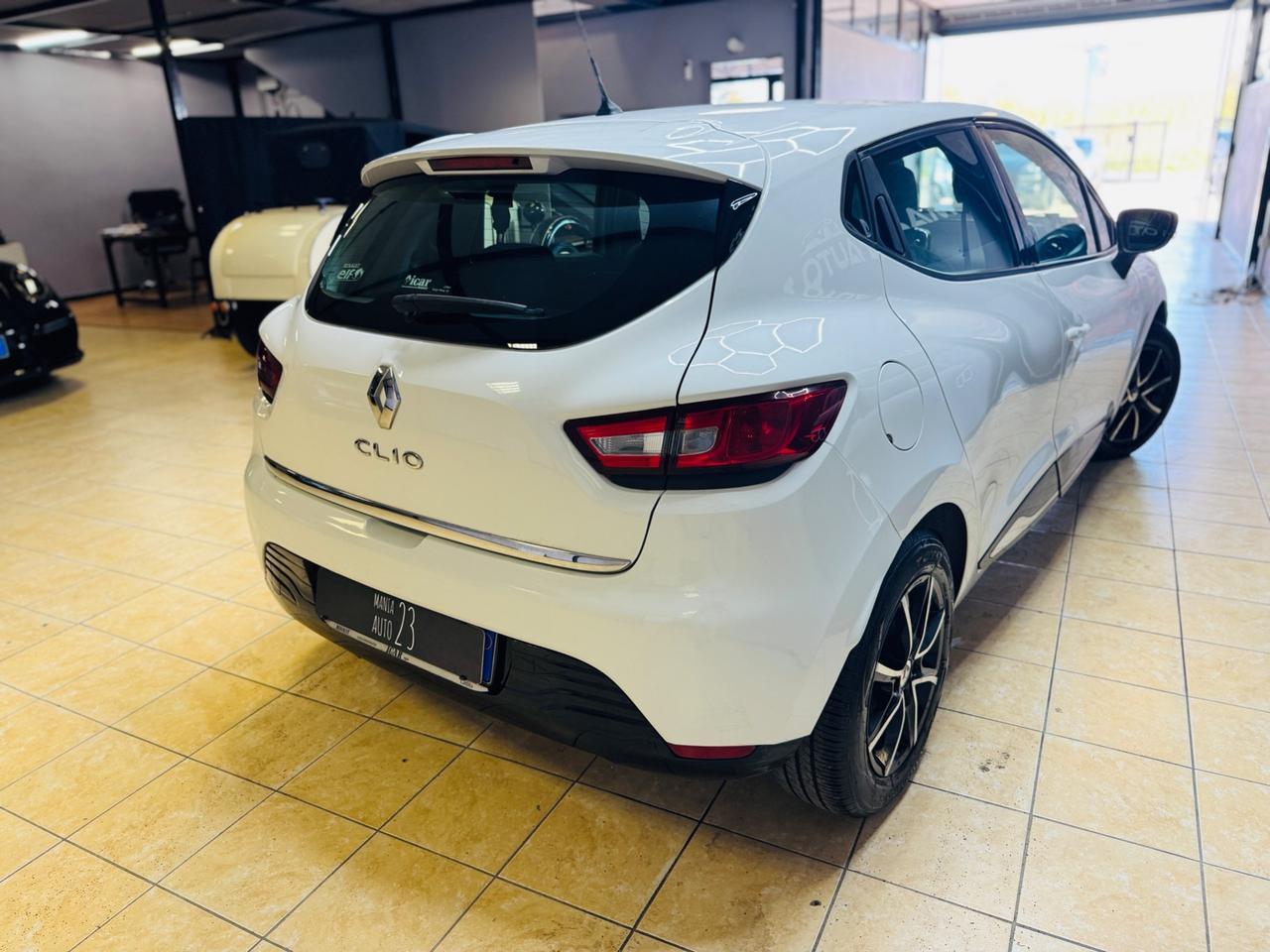 Renault Clio 1.2 75CV 5 porte Live*NEOPATENTATI*