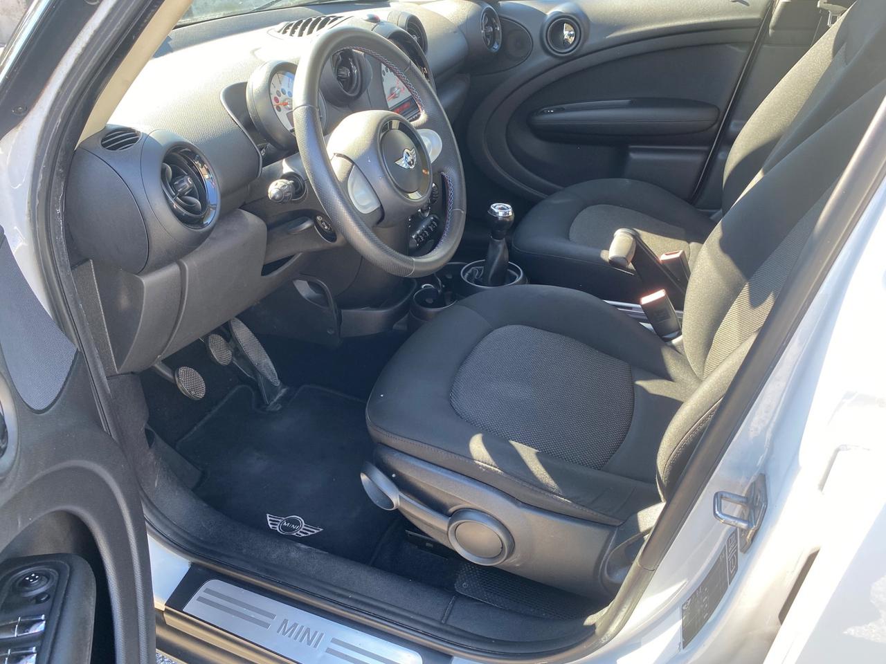 Mini Countryman 1.6 D CON GANCIO TRAINO