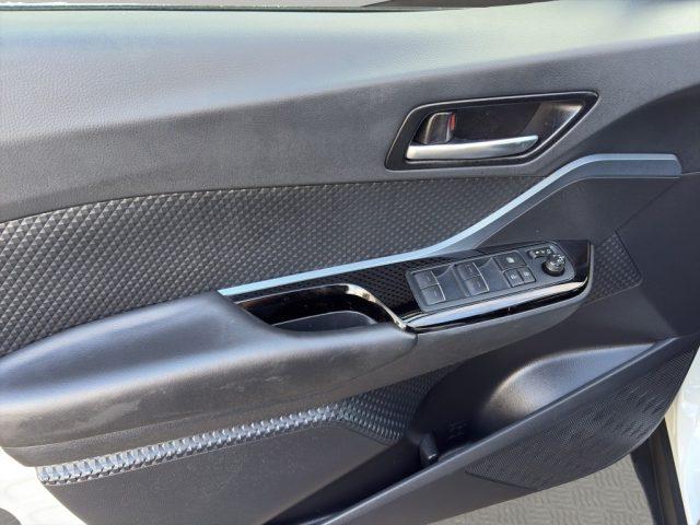 TOYOTA C-HR 2.0 Hybrid E-CVT Morebusiness 184cv