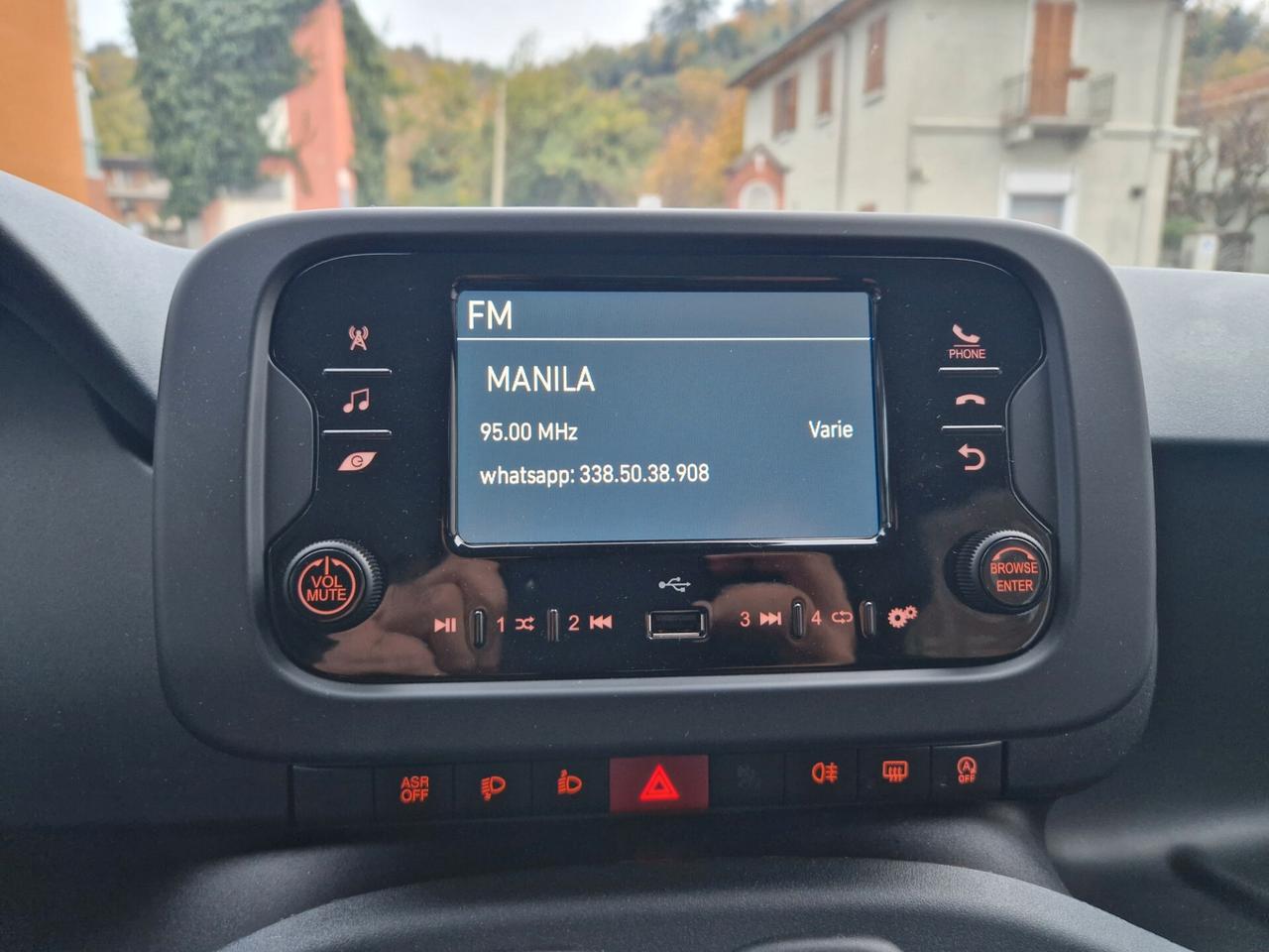 Fiat Panda hybrid 1.0 70CV "SOLO 700 km" Bluetooth, Sensori p