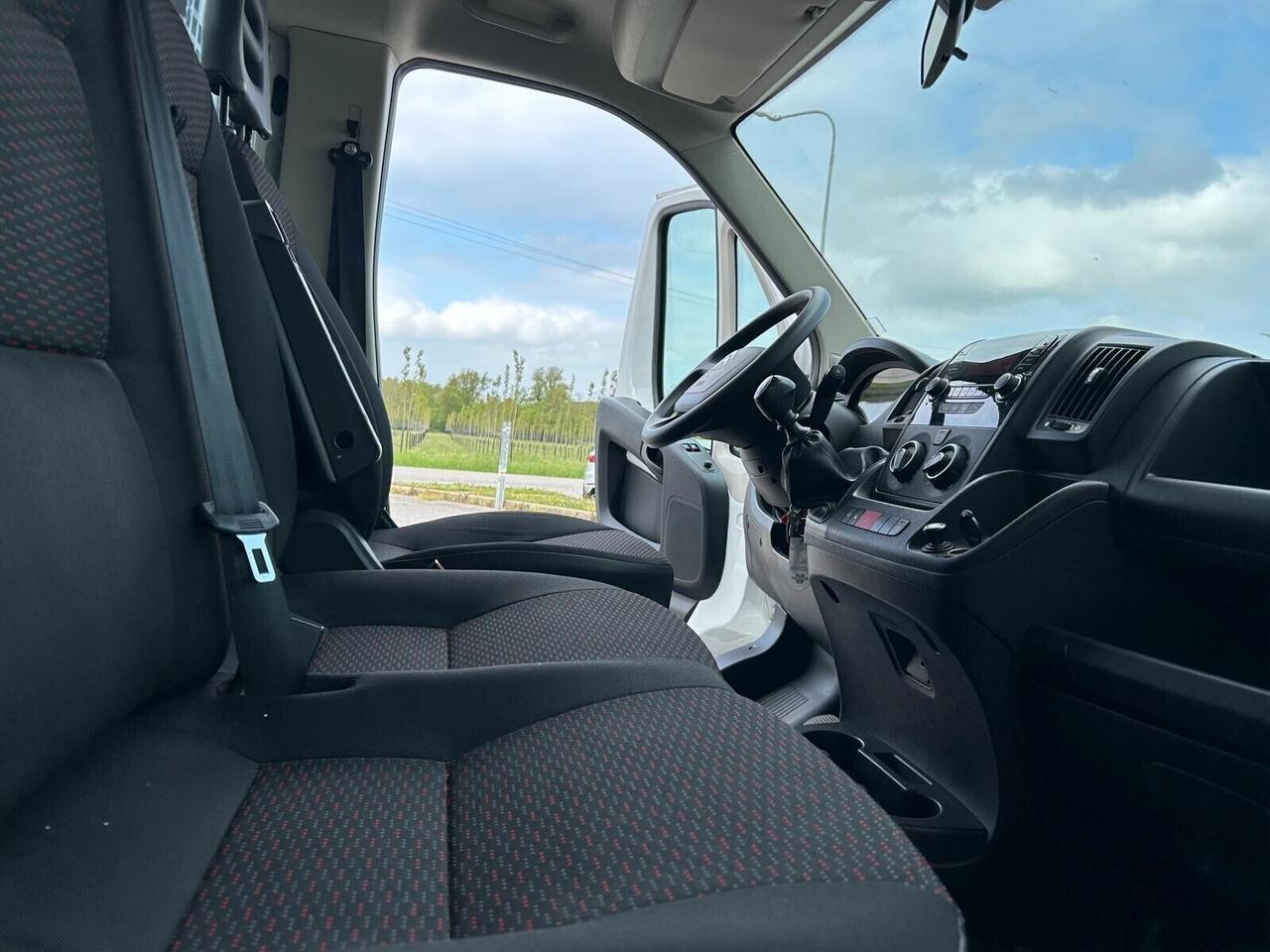 Citroen Jumper 35 BlueHDi 140 Ribaltabile Trilaterale SPOTICAR