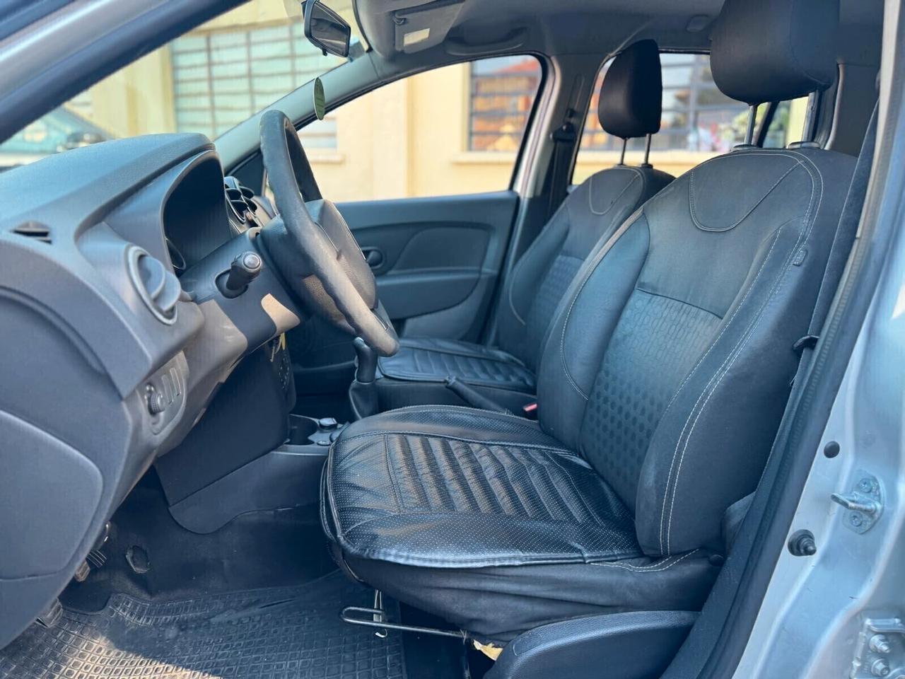 Dacia Logan 2014 1.2 Benz/GPL EURO5B