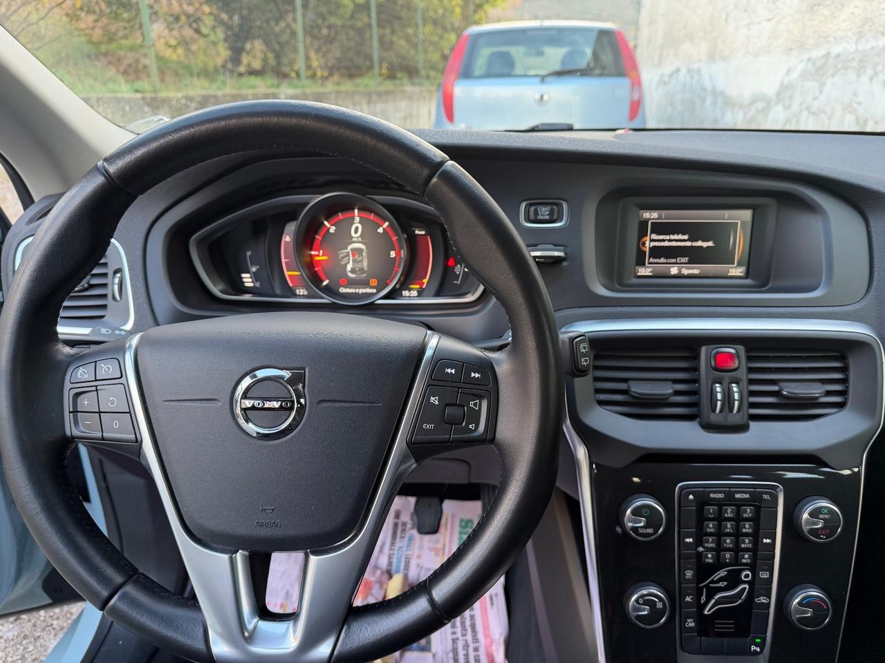 Volvo V40 D3 R-design Kinetic UNICO PROPRIETARIO