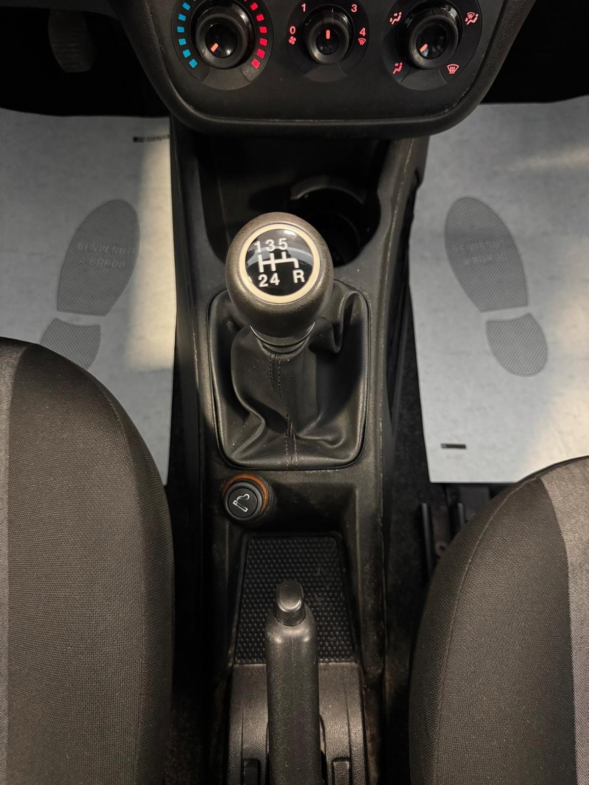 Fiat Punto 1.2 GPL 5P NEOPATENTATI 2015