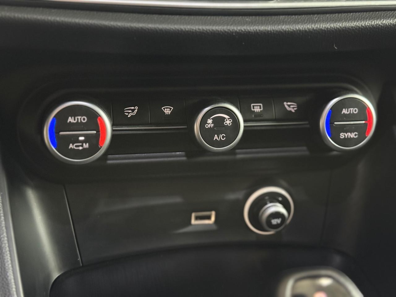 Alfa Romeo Stelvio 2.2 210 CV AT8 Q4 Executive