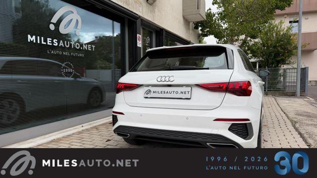 AUDI A3 30 g-tron S tronic S line Edition Matrix ACC