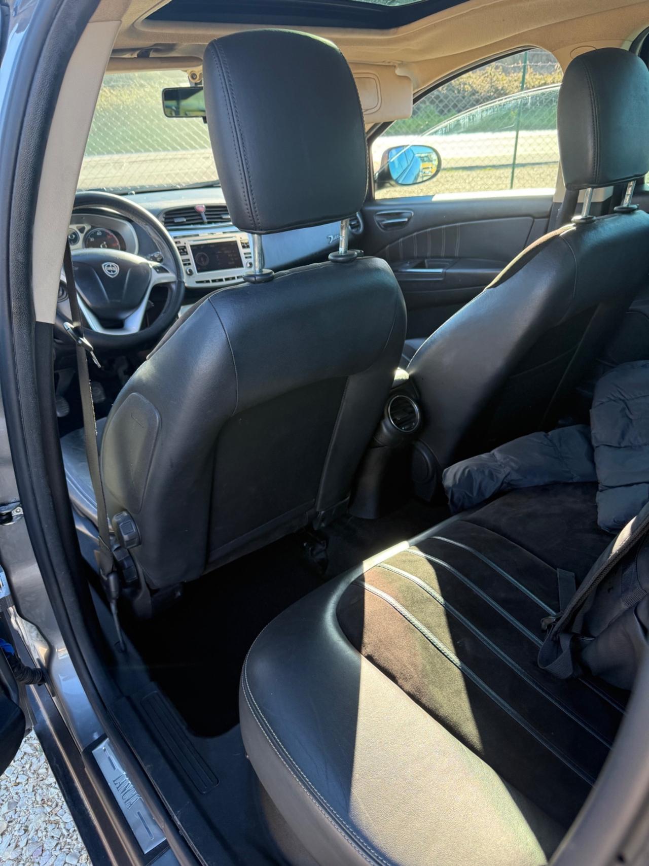 Lancia Delta 2.0 MJT DPF Oro