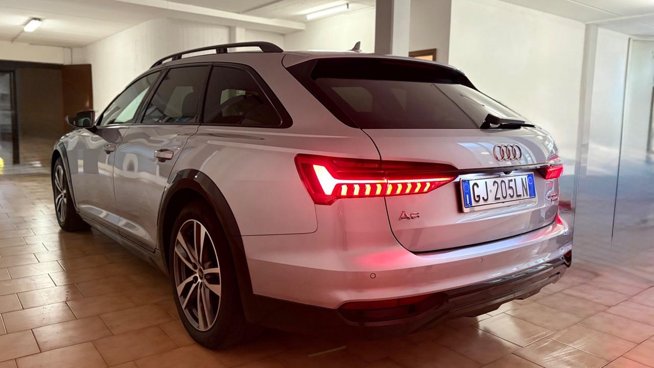 Audi A6 allroad 40 TDI 2.0 quattro S tronic