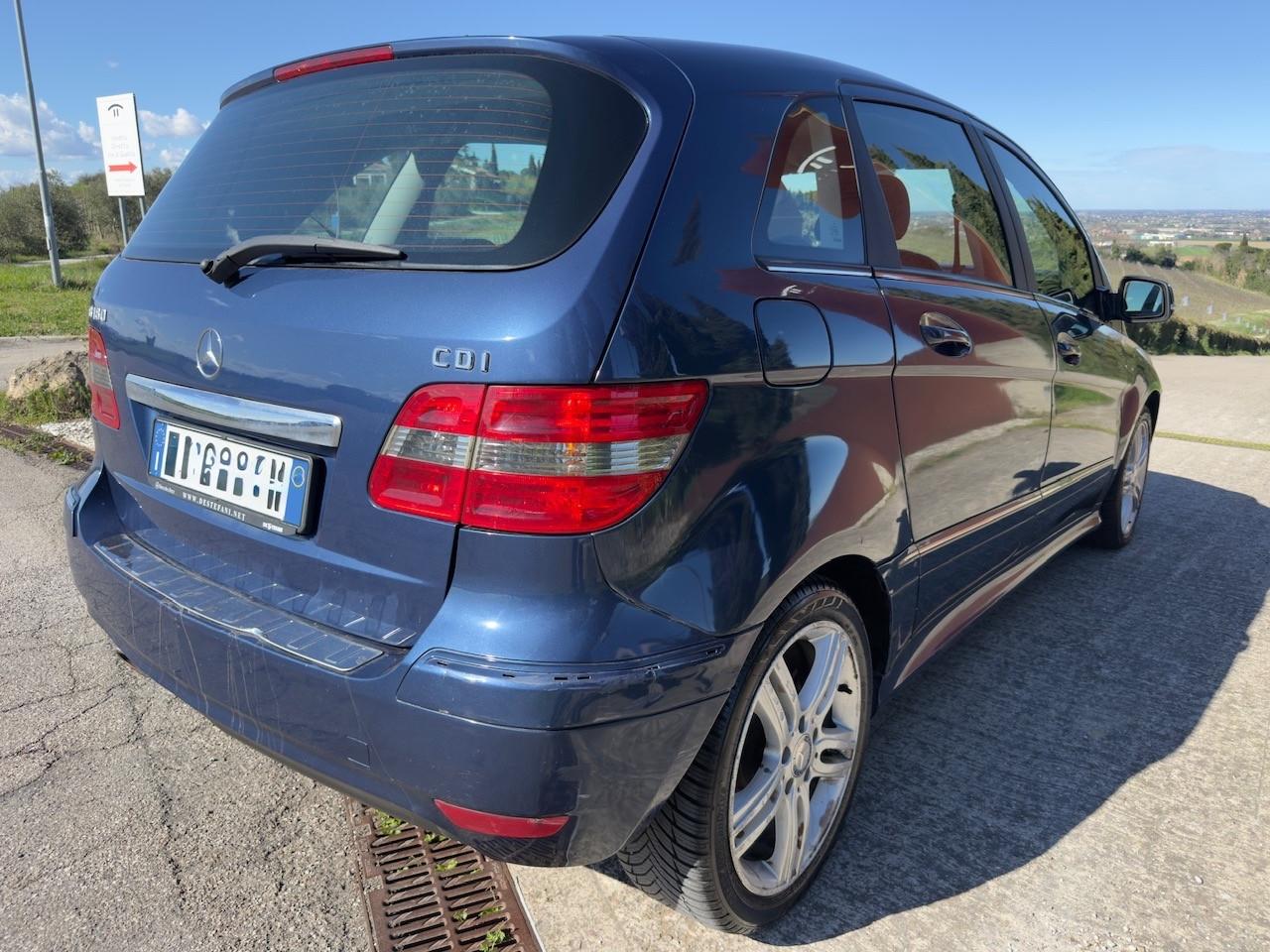 Mercedes-benz B 180 CDI BlueEFFICIENCY Premium