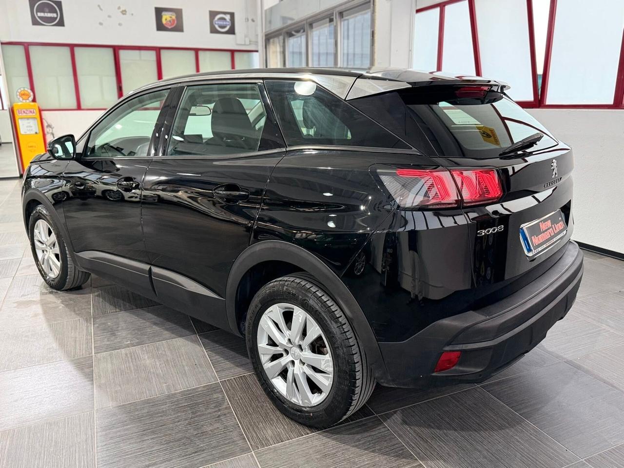 Peugeot 3008 BlueHDi 130 S&S Allure