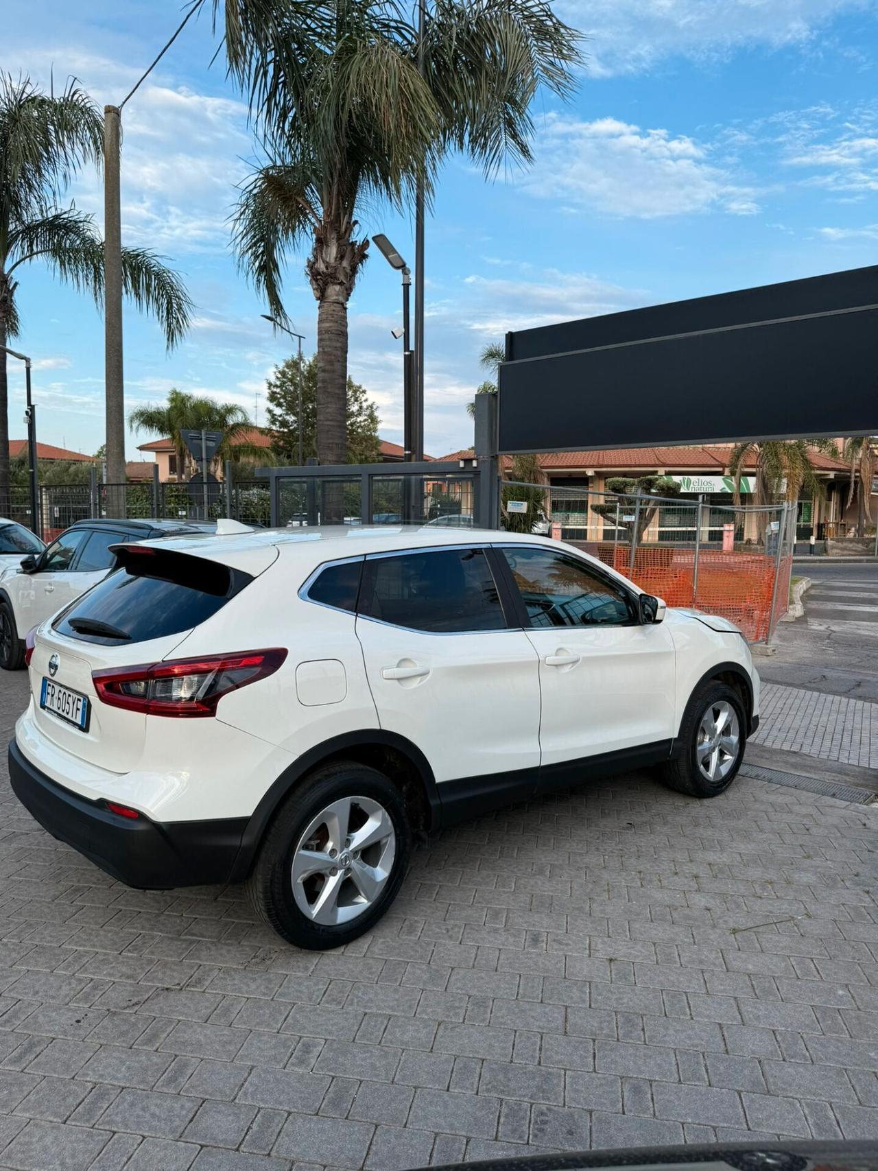 Nissan Qashqai 1.6 dCi Automatico Acenta