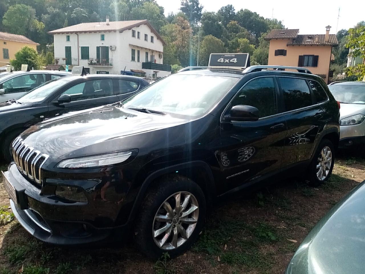 JEEP CHEROKEE 4 SERIE 2.0 MJT II 4WD ACTIVE DRIVE I LONGITUDE 4 x 4 - EURO 13.700,00