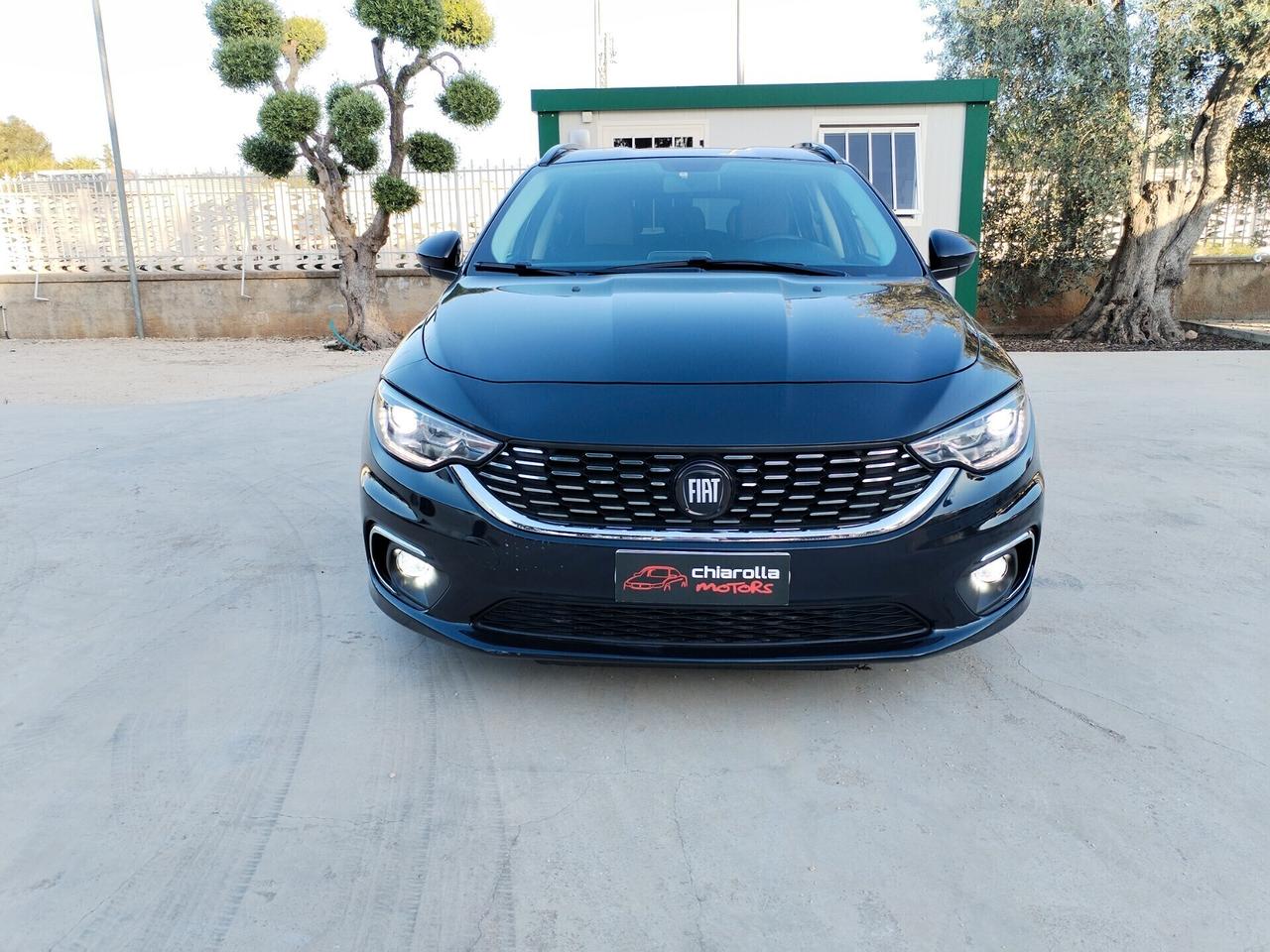 Fiat Tipo 1.6 Mjt LOUNGE GANCIO TRAINO