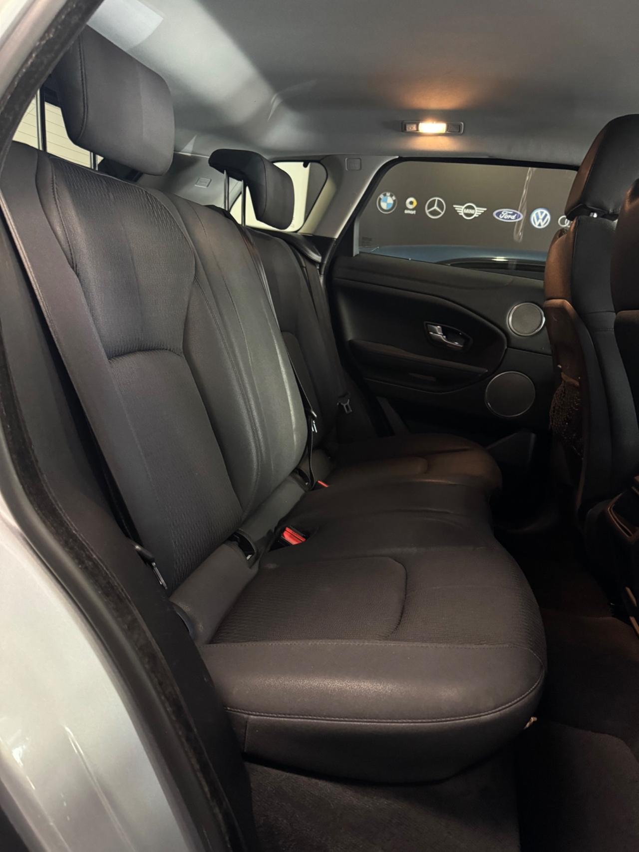 Range Rover Evoque 2.0 TD4 150 CV HSE Finanziabile