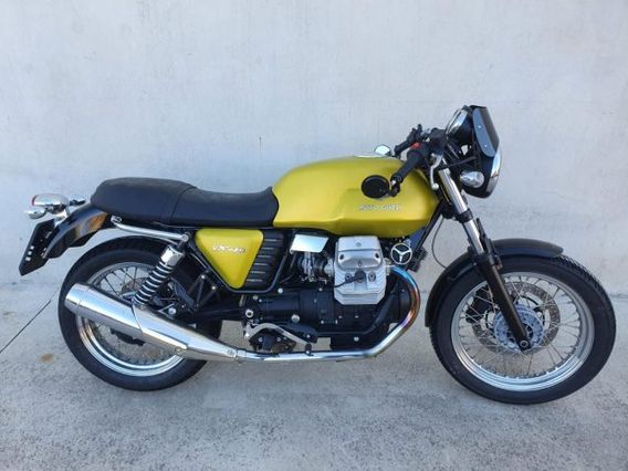 MOTO GUZZI V7 actionbike.it - V7 cafè