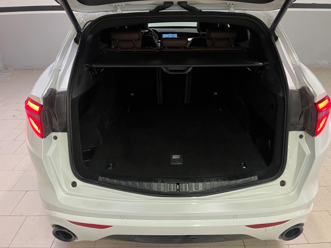 Alfa Romeo Stelvio 2.2 210 CV AT8 Q4 Veloce