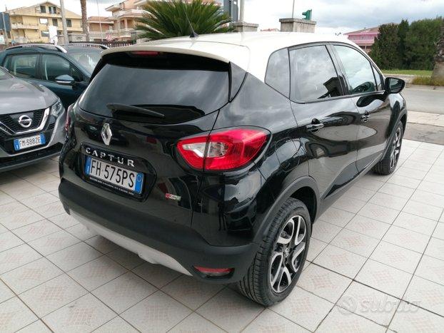 Renault CAPTUR DCI 90CV Cambio automatico