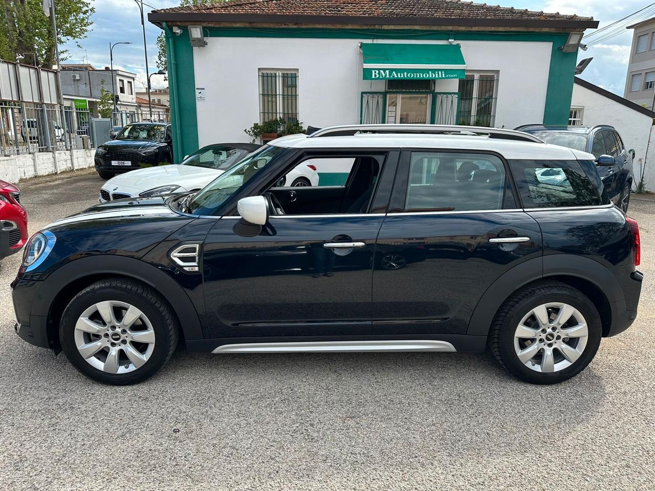 MINI COUNTRYMAN COOPER D BOOST