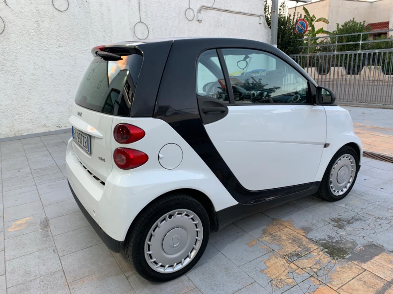 Smart ForTwo 1000 45 kW MHD coupé pure